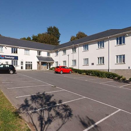 Travelodge Pembroke Dock Exterior photo