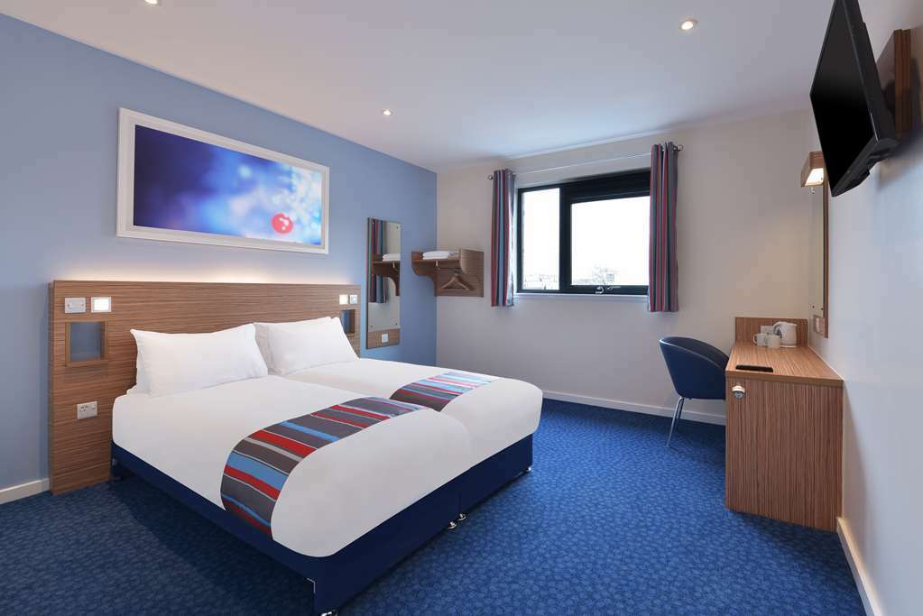 Travelodge Pembroke Dock Room photo